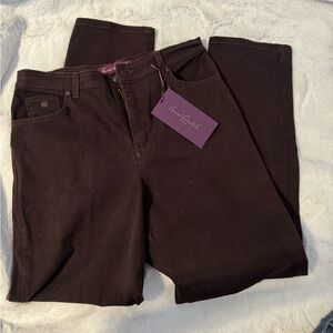 Brand new with tags! Gloria Vanderbilt Amanda Classic fit Purple Jeans
